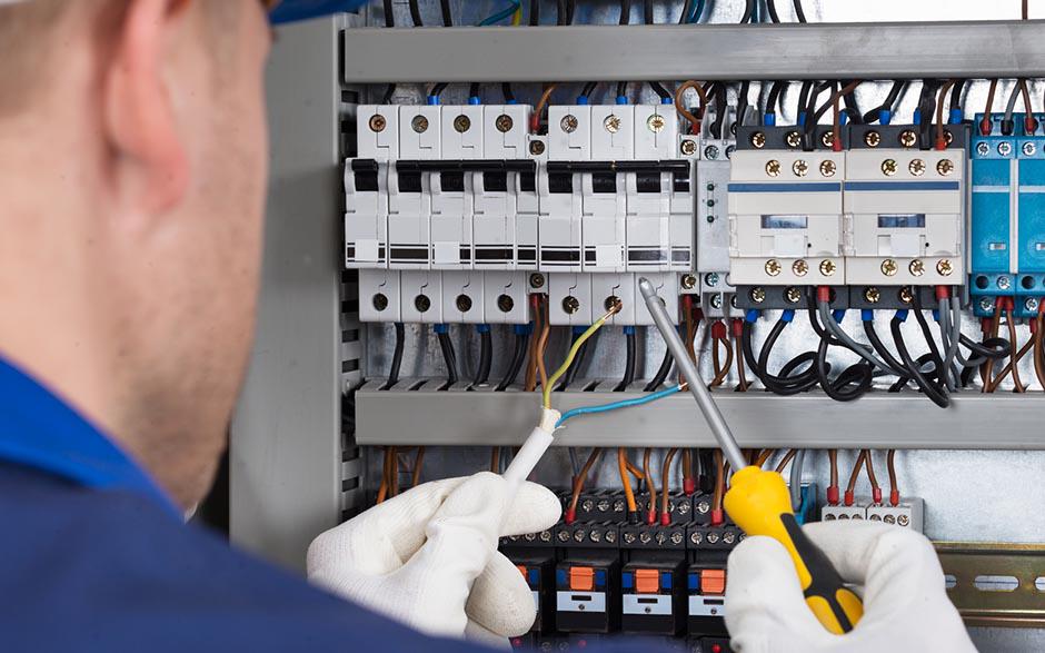 dépannage électricien Voisins-le-Bretonneux